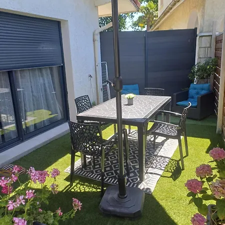 Maisonnette Tatil Evi Biscarrosse